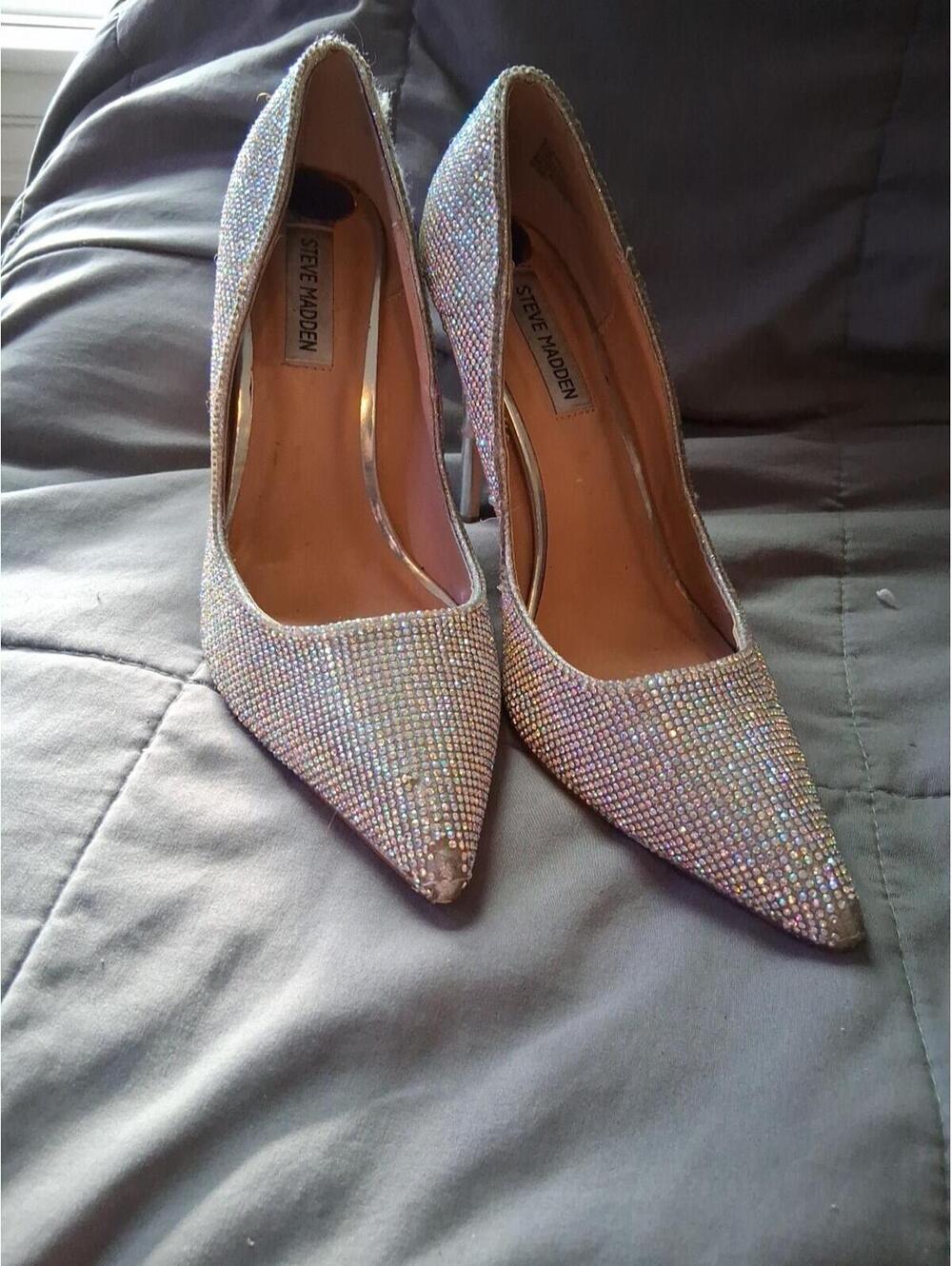 Steve Madden Daisie Crystal Womens Pump SZ 8  silver rhinestone See Pics Y1